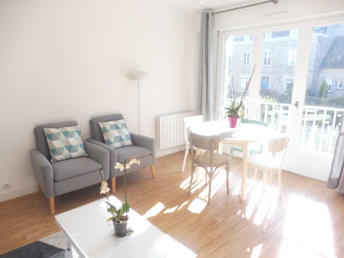 Le Pressoir Apartment Dinan Exterior photo